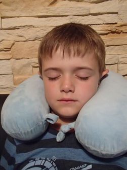 BasicNature Дитяча подушка на шию синя