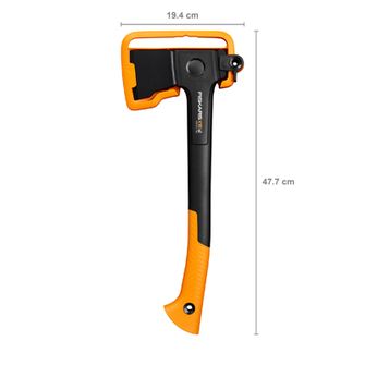 Універсальна сокира Fiskars серії X X18 - S-образне лезо