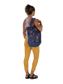 Міський рюкзак OSPREY DAYLITE TOTE PACK,  wild blossom print/alkaline